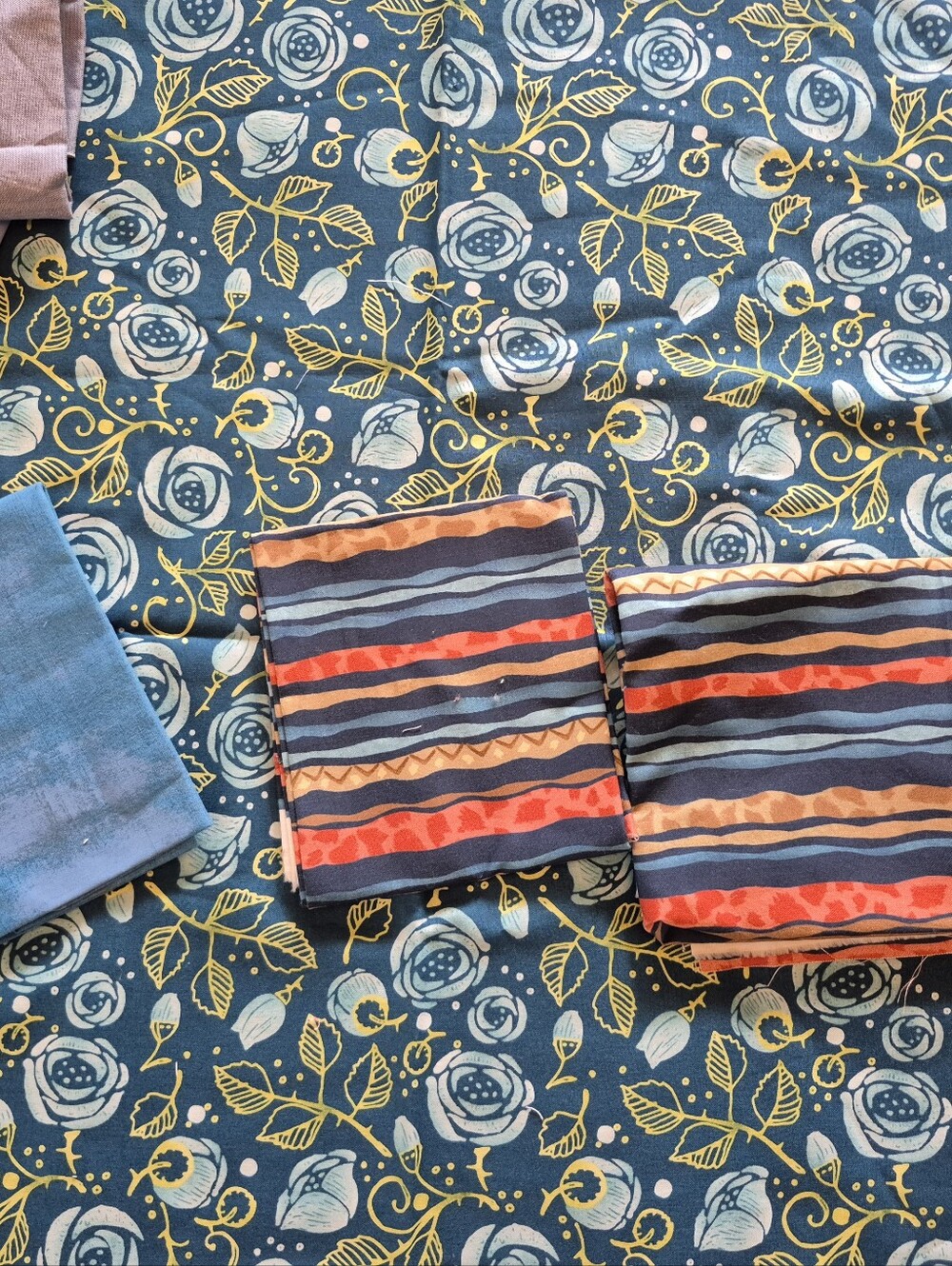 Riley Blake Floral Yards Plus Striped Multicolor & Blue Fat Quarters
